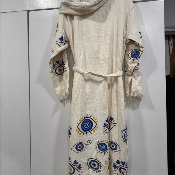 Bohemian evil eye 🧿 Cream Robe with Blue and Yellow Patterns - Picture 2 of 4